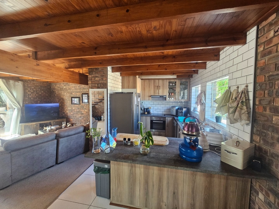 4 Bedroom Property for Sale in La Provance Free State